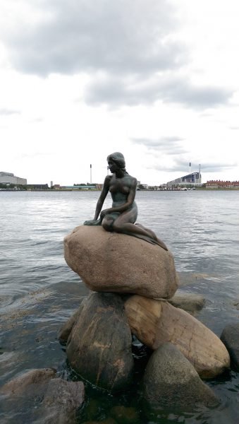 A pequena sereia de Copenhague - Imaginação Fértil