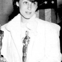 1937-Luise-Rainer