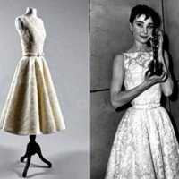 1954-Audrey-Hepburn-Givenchy